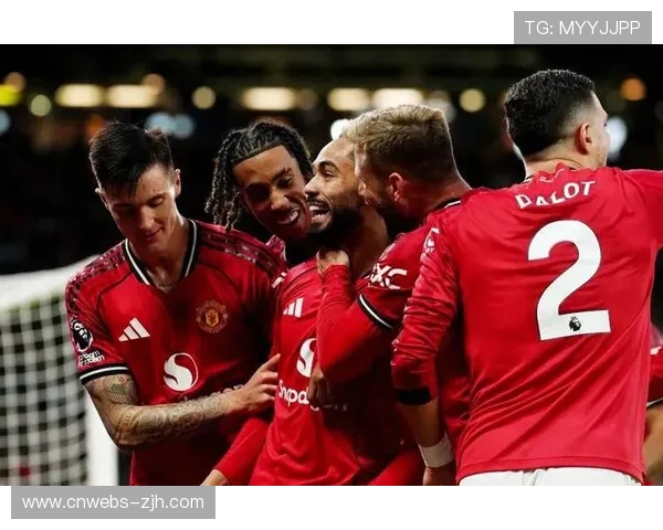 曼联3-2险胜富勒姆，谢什科补时绝杀助卡里克取三连胜